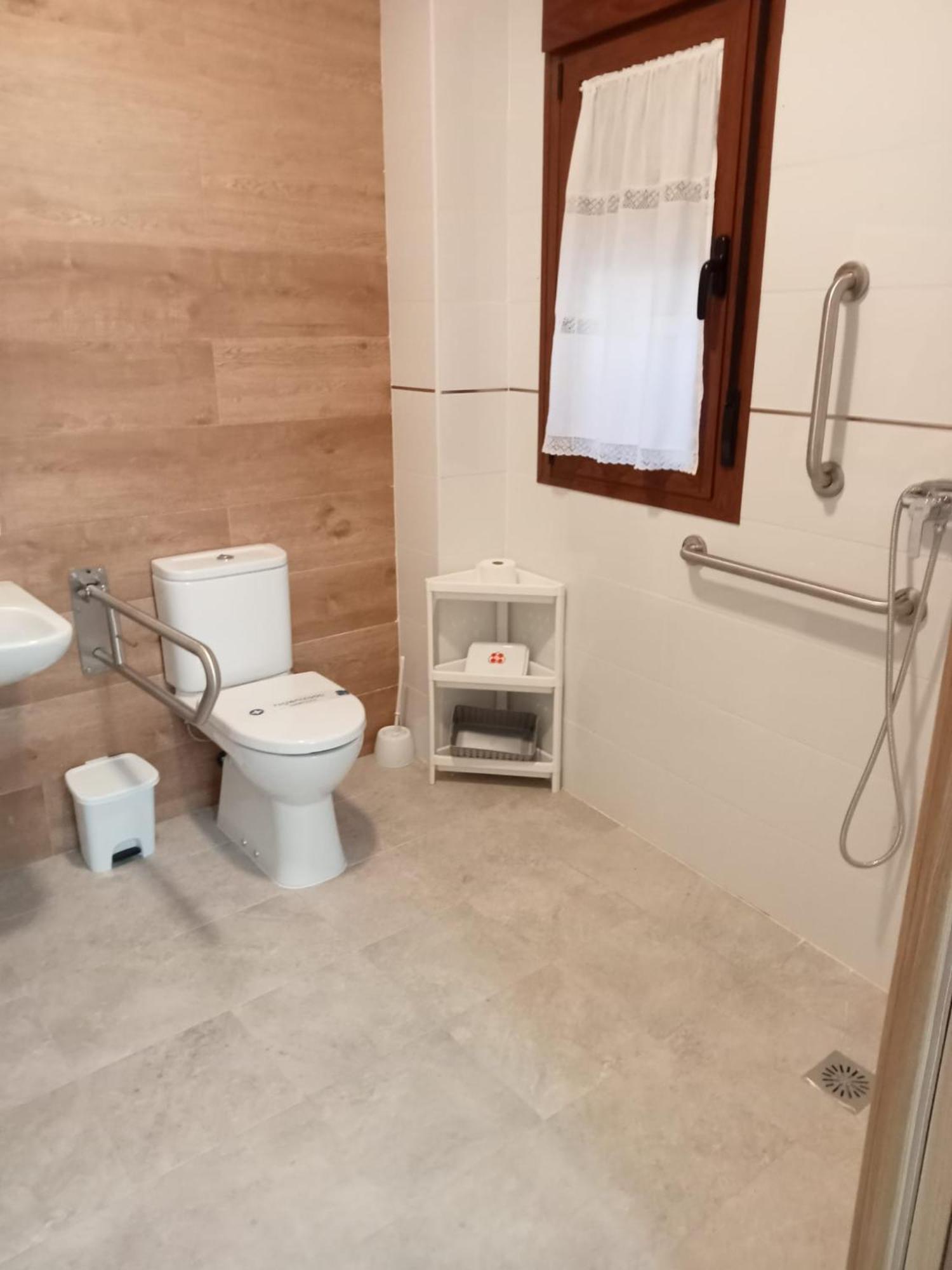 Apartamentos El Arenal Асебо Номер фото